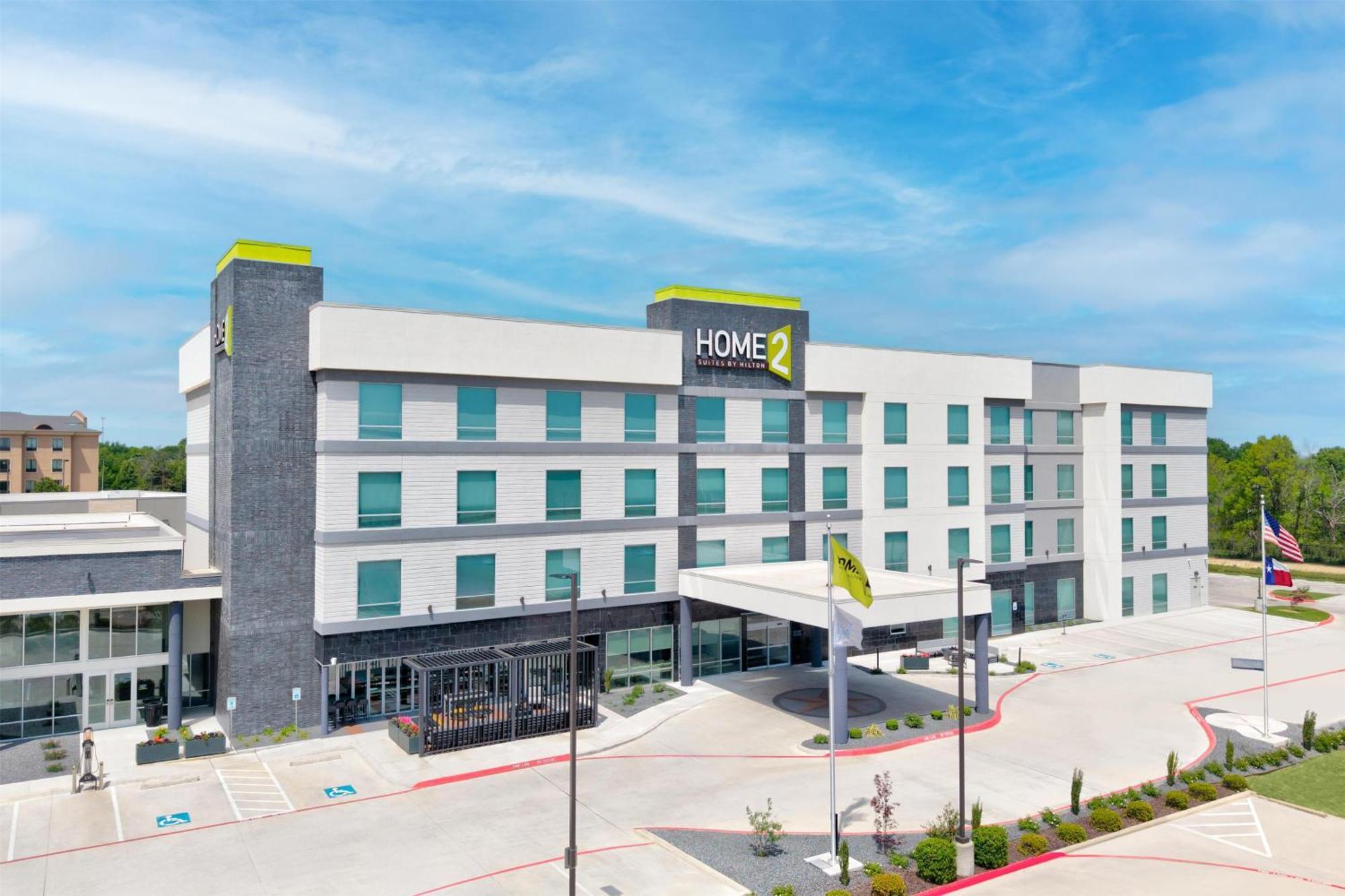Home2 Suites By Hilton Paris Exterior photo